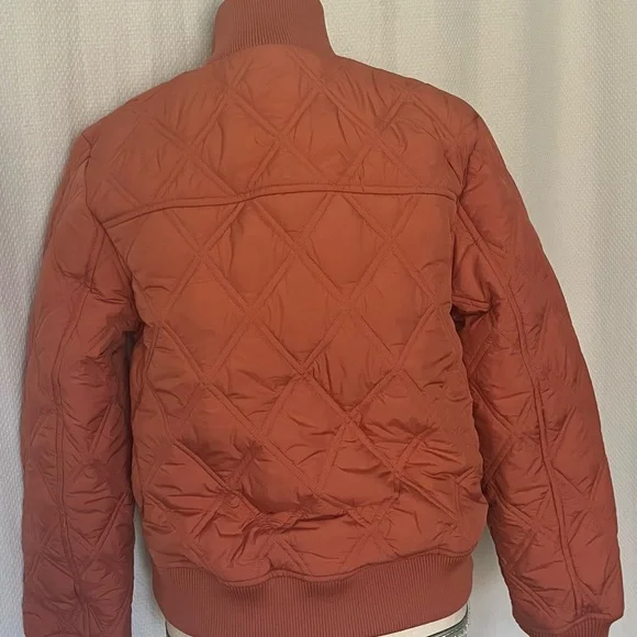 Calia Quilted 1/2 Zip Pullover in Apricot Aura (S) - Picture 5 of 8